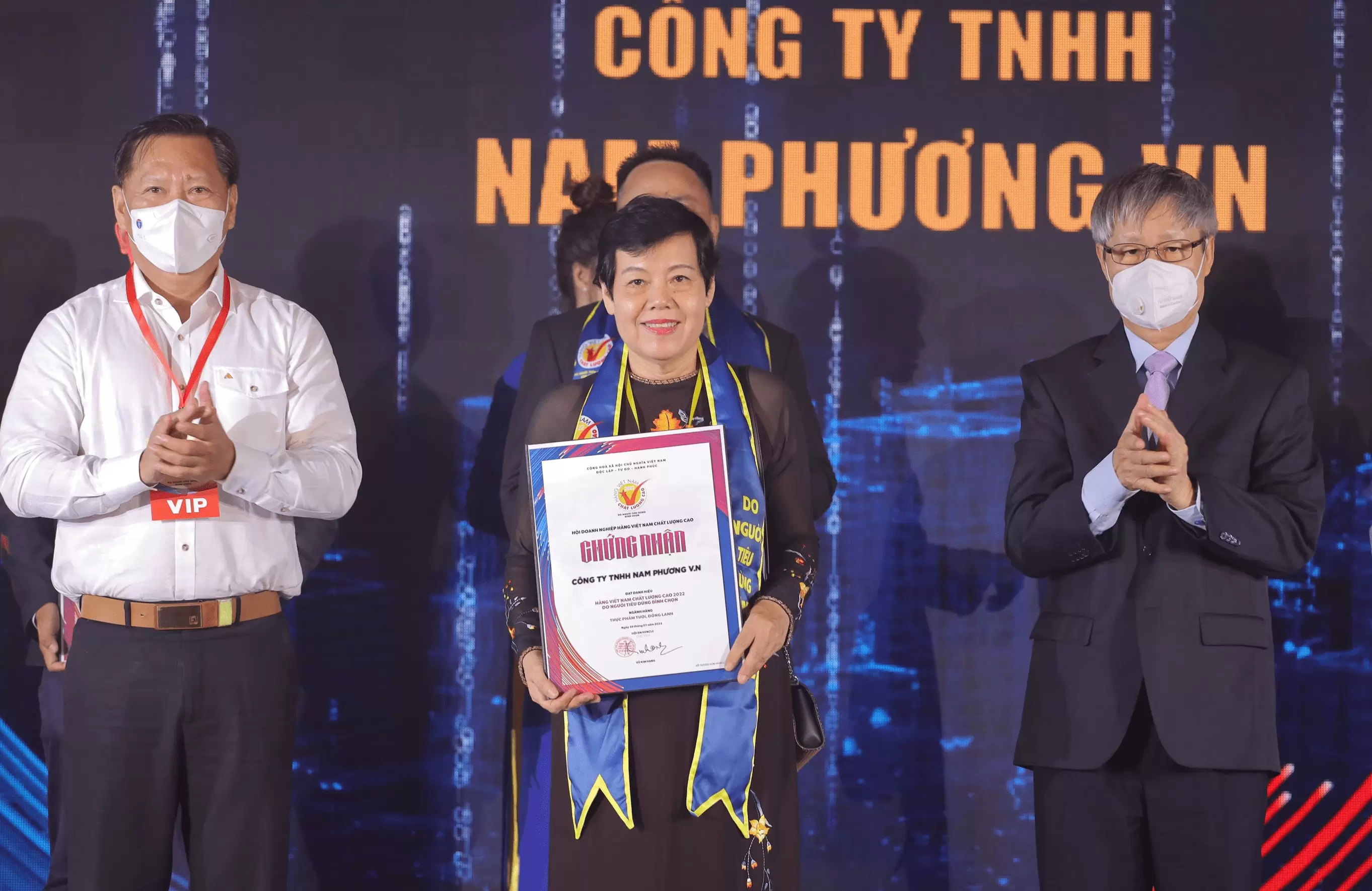 INFOMA CHÚC MỪNG THƯƠNG HIỆU BARONA ĐẠT HÀNG VIỆT NAM CHẤT LƯỢNG CAO 2022 DO NGƯỜI TIÊU DÙNG BÌNH CHỌN