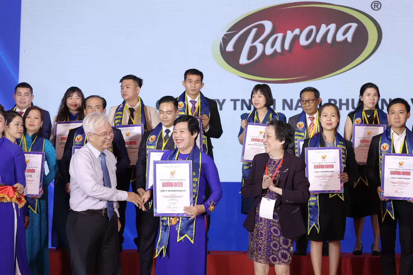 Barona vinh dự nhận danh hiệu Hàng Việt Nam Chất Lượng Cao 2023
